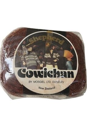Cowichan Pure Virgin Wool 6 Strands Brown Unspun Carded 8 oz New Zealand